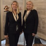 E. Kawecka i M. Krakowiak przy posterach