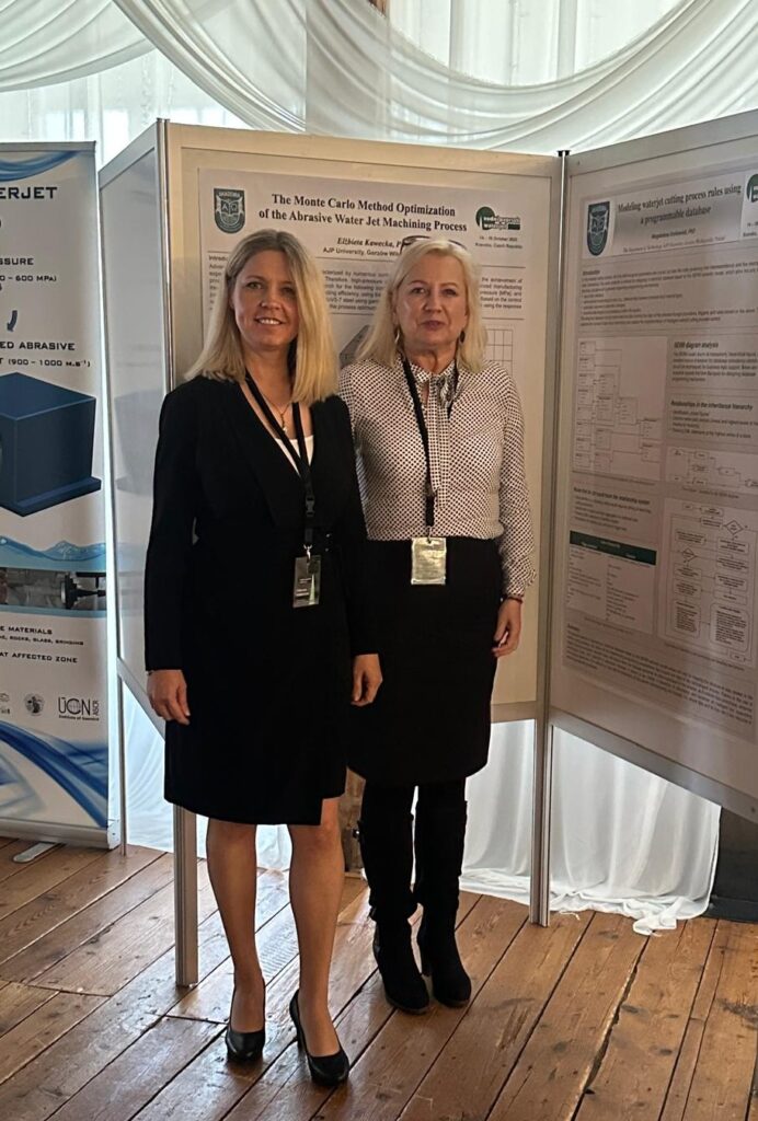 E. Kawecka i M. Krakowiak przy posterach